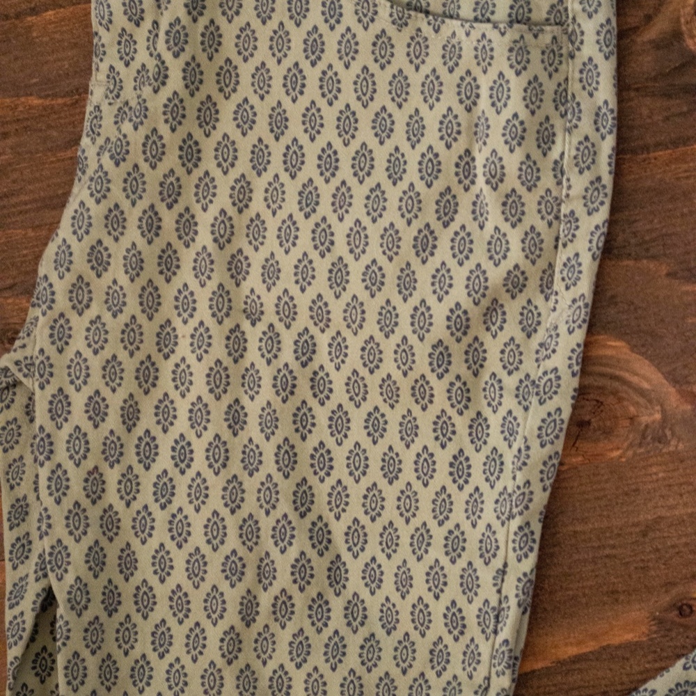 American Rag - Picture 4 of 6